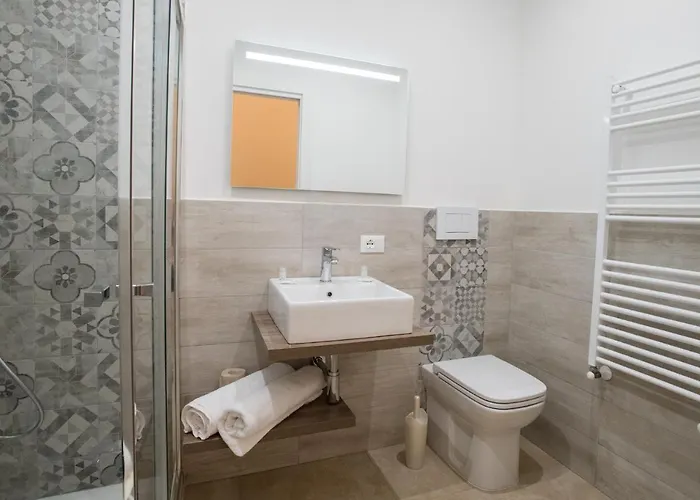 Bed & Breakfast Le Stanze Dell'emiro 4*